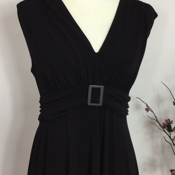 HOST PICK 🎊🎉🎊👍Mimi Maternity Dress - Picture 3 of 5